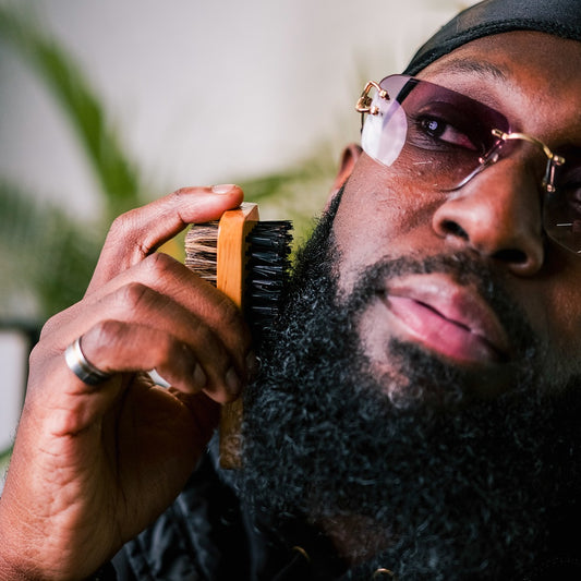 Beard brush